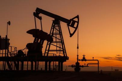 Brent petrolün varili 76,66 dolardan işlem görüyor