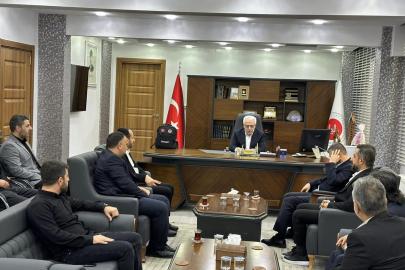 Hac farizasını yerine getiren Siirt İl Müftüsü Pinal görevine başladı