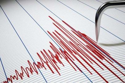 İzmir'de 3,7 büyüklüğünde deprem