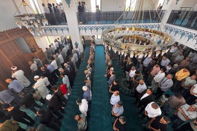 Malatya'da Şahnahan Mahallesi Yeni Camii ibadete açıldı