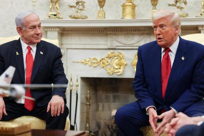 Netanyahu, İran'la anlaşmanın onay aşamasına geldiğini duyuran Trump'la görüştü