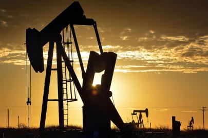 Petrol ithalatı nisanda yüzde 12 azaldı