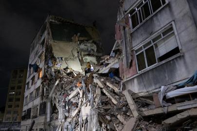 Venezuela'daki depremlerde hayatını kaybedenlerin sayısı 1430'a yükseldi