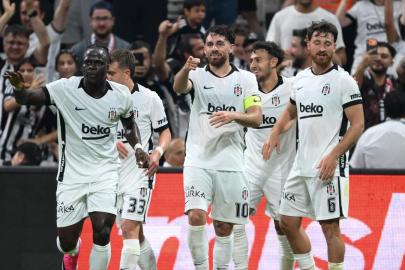 Beşiktaş, Midtjylland'ı 10 mağlup etti