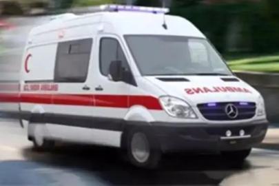 Karabük'te otomobil tır'ın altına girdi: 1 ölü, 8 yaralı